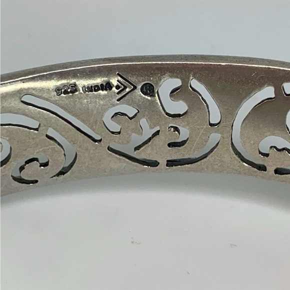Silpada Vintage Rare. 925 Sterling Silver Wavy Bracelet - Picture 4 of 4